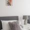 Comfortable 2-Bed Home with Parking & Fast Wi-Fi! - 米尔顿凯恩斯