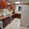 King Room with Attached Private Bathroom in Shared Apartment - 沙迦