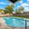 4BR with Private Pool and Game Room - Prime Location - فورت لاودردال