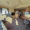 Lovely 8 Berth Caravan At Southview Holiday Park Ref 33082F