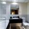 Dubai Eye & Sunset Views, direct Beach Access with Gym&Pool - Dubaj