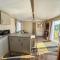 Lovely Caravan With Decking At Manor Park In Hunstanton Ref 23091T - 亨斯坦顿