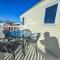 6 Berth Caravan For Hire With Decking At Manor Park In Norfolk Ref 23017S - Hunstanton