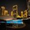 Luxury California King Suite with Pool and City View - Manila