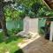 CASA A 20 METROS DA PRAIA DE TOQUE TOQUE GRANDE COM AR COND WiFi EXT ATE A PRAIA - 圣塞巴斯蒂安