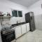 CASA A 20 METROS DA PRAIA DE TOQUE TOQUE GRANDE COM AR COND WiFi EXT ATE A PRAIA - 圣塞巴斯蒂安