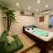 Apartment, jacuzzi,