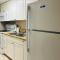 Azure Bliss Oceanfront Condo Sleeps 6 - ميرتل بيتش