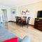 Azure Bliss Oceanfront Condo Sleeps 6 - ميرتل بيتش