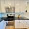 Oceanfront 1 Bedroom Oasis Breakers 208 - 希尔顿黑德岛