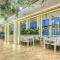 Four Seasons Life - Luxury Beach Resort - Apartments with 2 Bedrooms