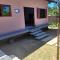 Casa com piscina e churrasqueira!