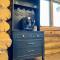 Stunning Log Cabin Getaway at The Hannu Haus - 艾恩伍德