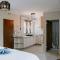 The White Rose Home