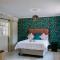 The White Rose Home