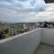Jerash Ruins View -Huge Apartment شقة كبيرة - مطلة على اثار جرش - 杰拉什
