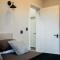Modern 5 Bedroom Terraced Luxurious House