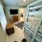 Blue Heron House, Private 4 BR Waterfront w Heated Pool and Fire Pit - رسكن