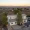 Heated Pool and Jacuzzi, Scenic Mountain View, Lux and Cozy,