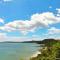 PINE and house DIRECTION with private jacuzzi - - 伊斯特尔