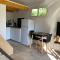 Studio dans les pins - أليس