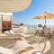 Large Beachfront Apartment - إِستيبونا