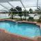 Luxury 4Br/2Ba Lakeland Pool Home - ليكلاند