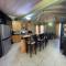 Luxury Spacious Villa with Aircon and Pool Table