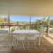 Coastal Upper-Level Home with Shared Pool Access - Batehaven