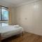 homey space Spacious Four-Bedroom, Free Parking, Family Preferred - Glen Waverley
