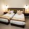Queen Plaza Hotel