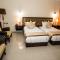 Queen Plaza Hotel