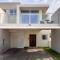 Frank Porter - Albizia Damac Hills 2 - Dubaj