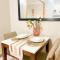 Bgc Condo Near Uptown Mall, Grand Hyatt #ournw25b
