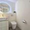 Luxury 1 Bed Apt in Golf Views