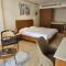 Traveler's Oasis comfy and central Traveler's Oasis comfy and central