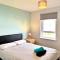 Newbuild - 3 bedrooms, 2 baths,5 mins from airport - 爱丁堡