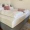Stylische Wohnung mit Balkon