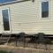 Felixstowe Chimo Caravan 3BR 5minToBeach - Felixstowe