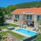 Beautiful Villa Anatea with pool in Makarska