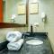 ILAR 74 Coliving & Hotel Avenida Chile Bogota
