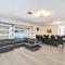 Luxury Villa with Heated Pool close to Beach - هوليوود