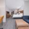 Holiday Inn Express & Suites Houston SW - Medical Ctr Area