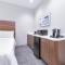 Holiday Inn Express & Suites Houston SW - Medical Ctr Area