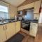 Stunning10 Berth Caravan With Decking At Broadland Sands In Suffolk Ref 20082Bs - Hopton on Sea