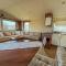 Superb Caravan With Wifi At Broadland Sands Park, Suffolk Ref 20140Bs - Hopton on Sea