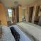 Superb Caravan With Wifi At Broadland Sands Park, Suffolk Ref 20140Bs - Hopton on Sea