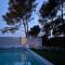 Beautiful home for 2-8 people with a pool - 罗科福尔拉贝杜勒