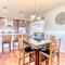 Ocean Views, Spacious Getaway, 5BR, Hot Tub, Sleeps 16 - Lincoln City