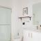 Flexhome East Side 1BR NO1 - with Balcony, Pool, and Gym - Milwaukee